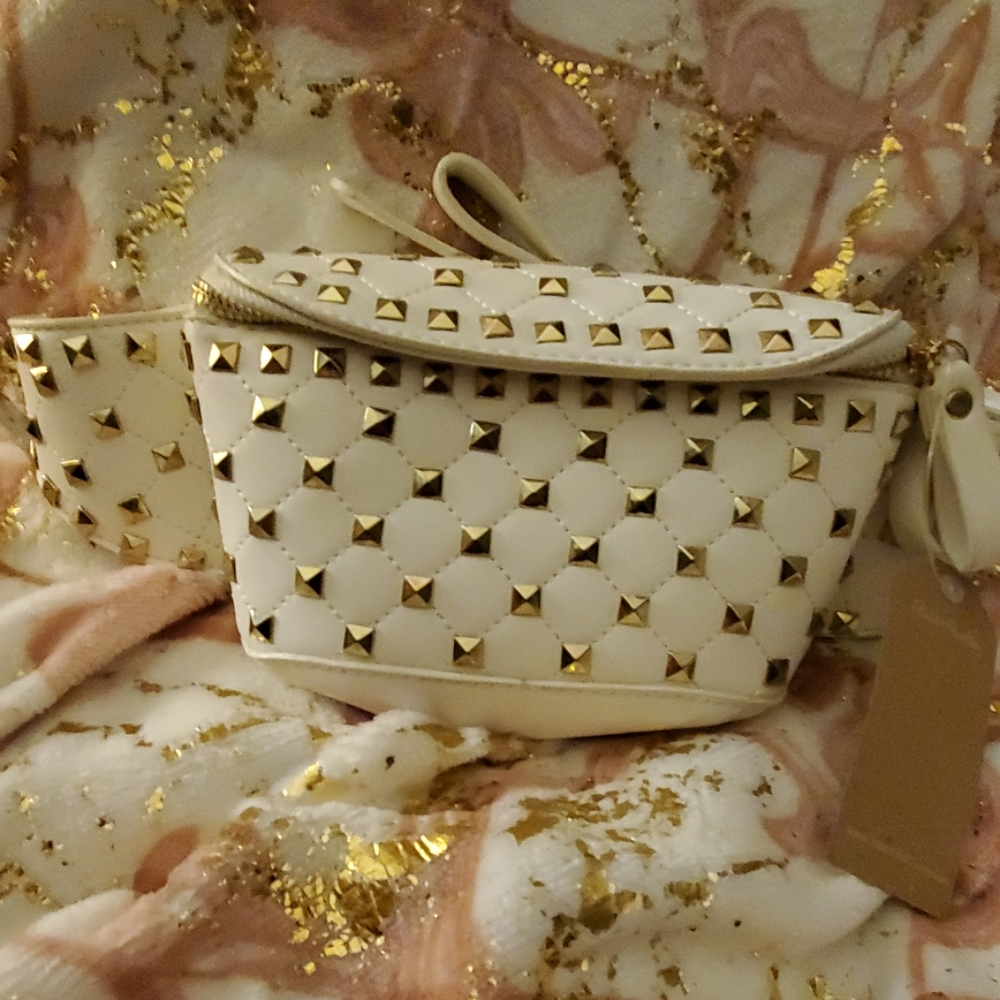 Pink Haley's bring back style studded belt pack